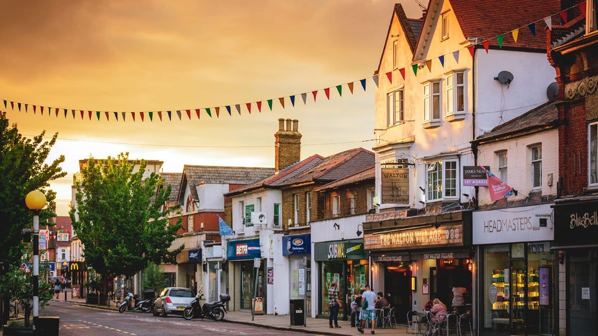 Elegant riverside living and exclusive Ashley Park estate in prestigious Walton-on-Thames